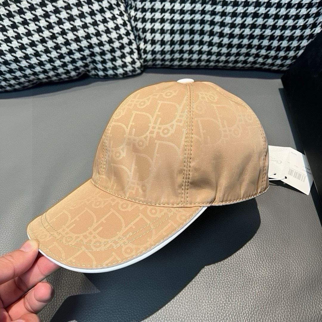 Christian Dior Caps